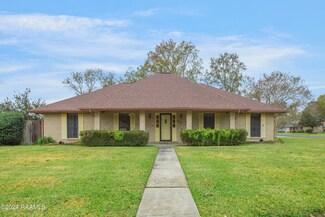 219 Bellemont Dr, Lafayette, LA 70507