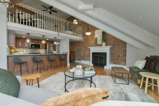 52 Sanborn St Unit 406, Reading, MA 01867