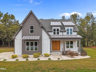 10 Carnation Dr, Youngsville, NC 27596