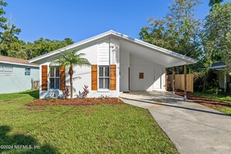 331 Seminole Rd, Atlantic Beach, FL 32233