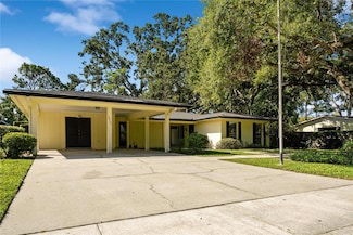 10403 Lake Carroll Way, Tampa, FL 33618