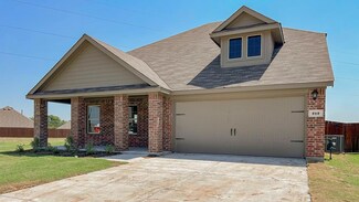 212 Augusta Ct, Caddo Mills, TX 75135