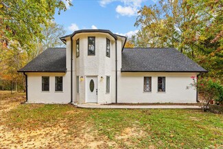 1887 Riverbend Rd, Dalton, GA 30721