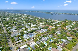 246 Seville Rd, West Palm Beach, FL 33405
