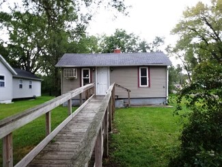 1922 W 3rd St, Dixon, IL 61021