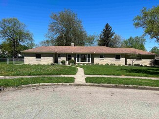 3004 Crescent Ave, Logansport, IN 46947