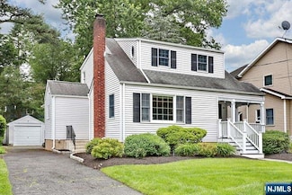 55 Beech St, Westwood, NJ 07675