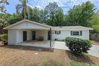 356 Oakhurst St, Altamonte Springs, FL 32701