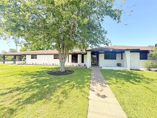 409 Fm 1942 Rd, Crosby, TX 77532