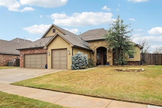 11632 NW 109th St, Yukon, OK 73099