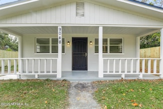 9048 Adams Ave, Jacksonville, FL 32208