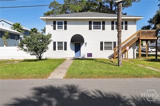 202 14th St, Tybee Island, GA 31328