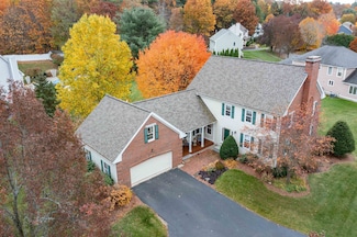 15 Salmon Brook Dr, Nashua, NH 03062