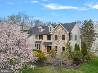 118 Davis Dr, North Wales, PA 19454