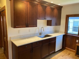 31 Pierce Ave Unit 2+Study, Dorchester, MA 02122