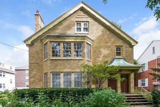 2306 Kendall Ave, Madison, WI 53726