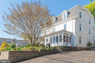 827 Greenwood Ave Unit 18, Jenkintown, PA 19046