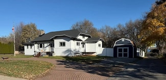 726 S Park Ave, Neenah, WI 54956