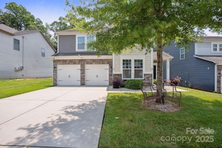 10012 Michael Crossing Dr, Charlotte, NC 28213