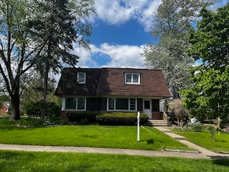 430 E Taylor Rd, Lombard, IL 60148