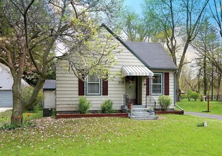 319 Johnson Rd, Trail Creek, IN 46360