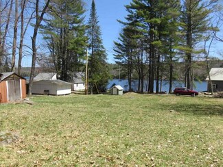 37 W Shore Rd, Canaan, NH 03741