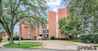3702 Jackson St Unit 104, Omaha, NE 68105