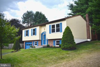 2460 Lexington Cir, State College, PA 16801