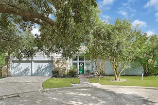 202 Old Bridge Lake, Houston, TX 77069