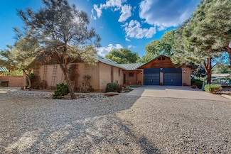 1122 Alameda Rd NW, Albuquerque, NM 87114