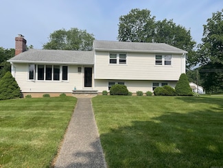 249 Wilbrook Rd, Stratford, CT 06614