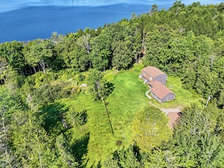 5 Blueberry Ln, Smithfield, ME 04978