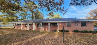 6313 Dollarway Rd, White Hall, AR 71602