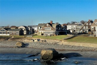 107 Purgatory Rd, Middletown, RI 02842