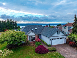 7819 Amethyst Loop NW, Silverdale, WA 98383