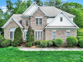 7935 Harrington Woods Rd, Charlotte, NC 28269