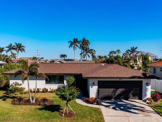 109 Beachcomber St, Marco Island, FL 34145