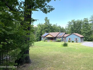 292 Bald Hills Rd N, Round Top, NY 12473