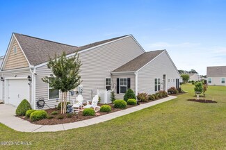 1042 Chadsey Lake Dr, Calabash, NC 28467