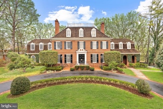 11804 Piney Glen Ln, Potomac, MD 20854