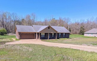725 Bennett Cir, Byhalia, MS 38611