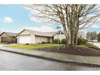 501 N Buckley Ln, Newberg, OR 97132