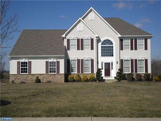 717 Farmhouse Rd, Mickleton, NJ 08056