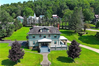 3 E Main St, Ludlow, PA 16333