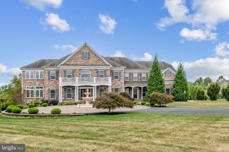 13105 Hunters Ridge Ln, Bowie, MD 20721