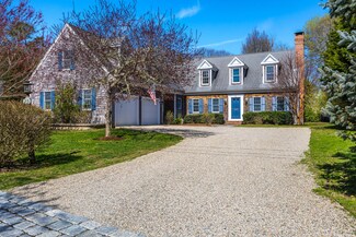 25 Blanid Rd, Osterville, MA 02655