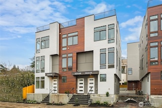 5044 Sand Point Place NE Unit C, Seattle, WA 98105