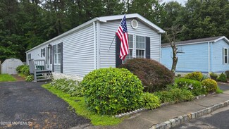 15 Citation St, Howell Township, NJ 07731