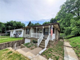 1902 S 22nd St, Saint Joseph, MO 64507