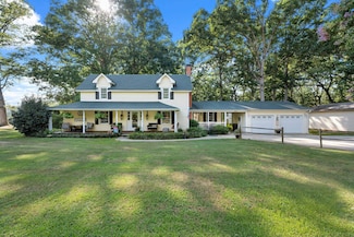 447 Henderson Rd, Chesnee, SC 29323